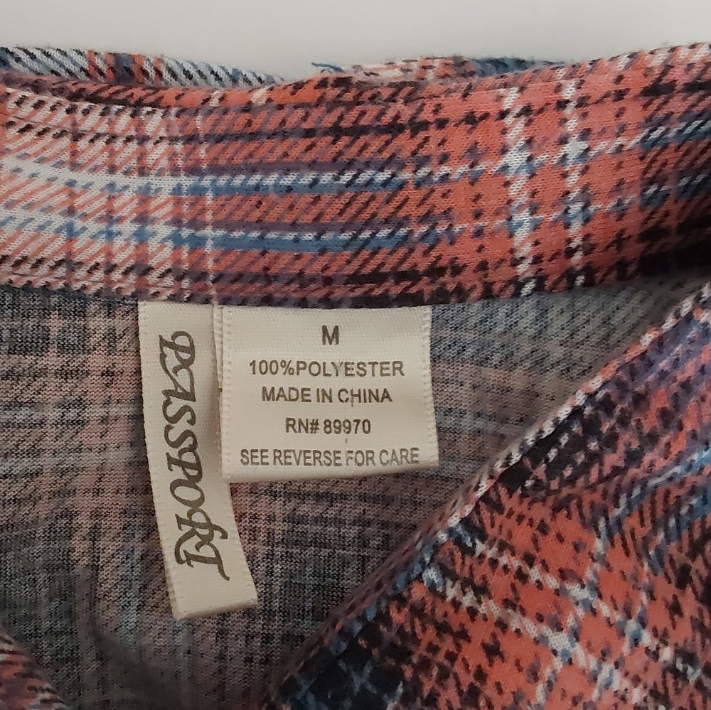 PASSPORT Women's Shirt - SIZE: Medium - Picture 10 of 11
